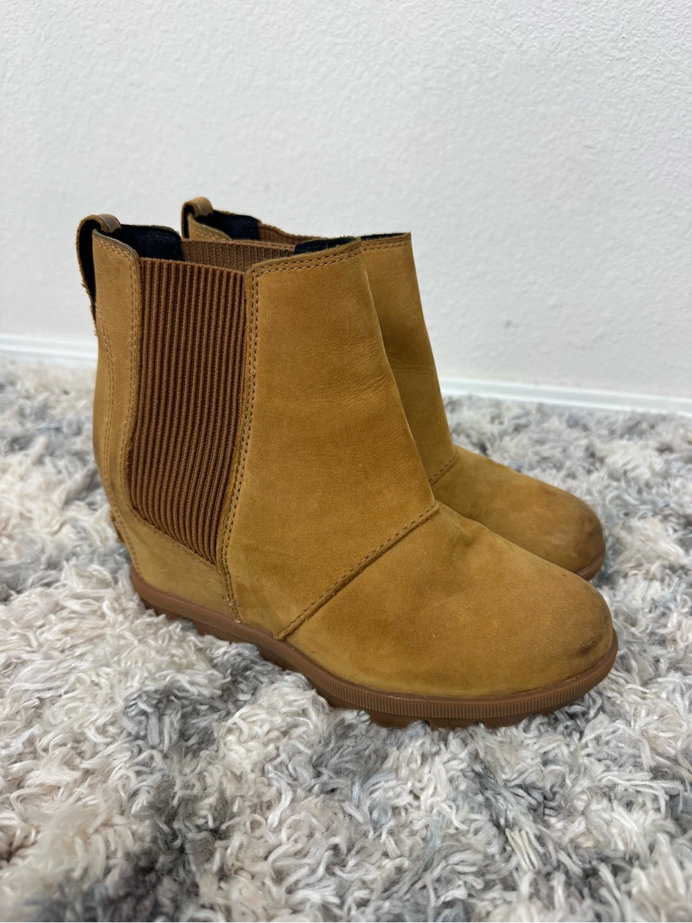 Sorel Brown Leather Wedges Closed Toe Boots Shoes Boho Bohemian
